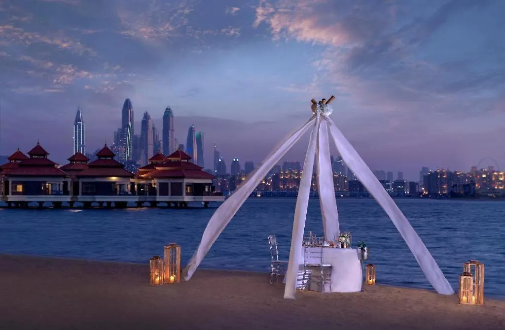 Luxury Holiday Home, Spacious 1 Bedroom, Burj Alarab Full Ocean View, Anantara The Palm, Palm Jumeirah, Dubaï Appart hôtel